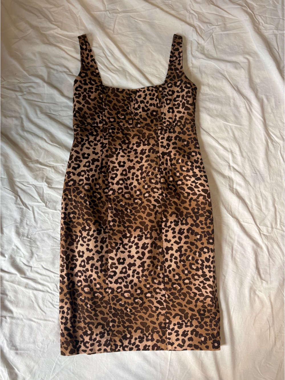 Calvin Klein Leopard Print bodycon dress. Size 6 - Picture 1 of 5
